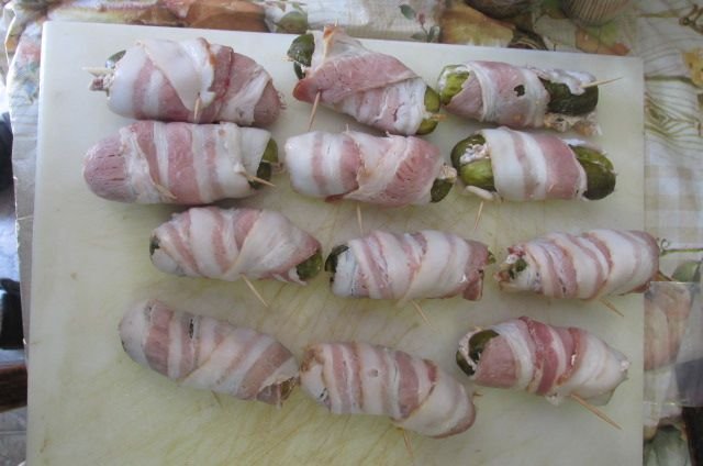 200410 002 bacon wrap 002.jpg