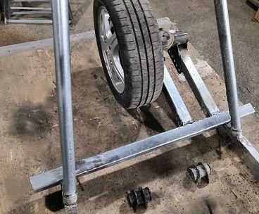 211006 001 rear swing arm 001.jpg