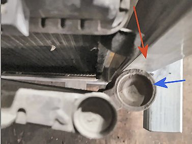 211028 001 radiator support and air conditioning condensor 001.jpg
