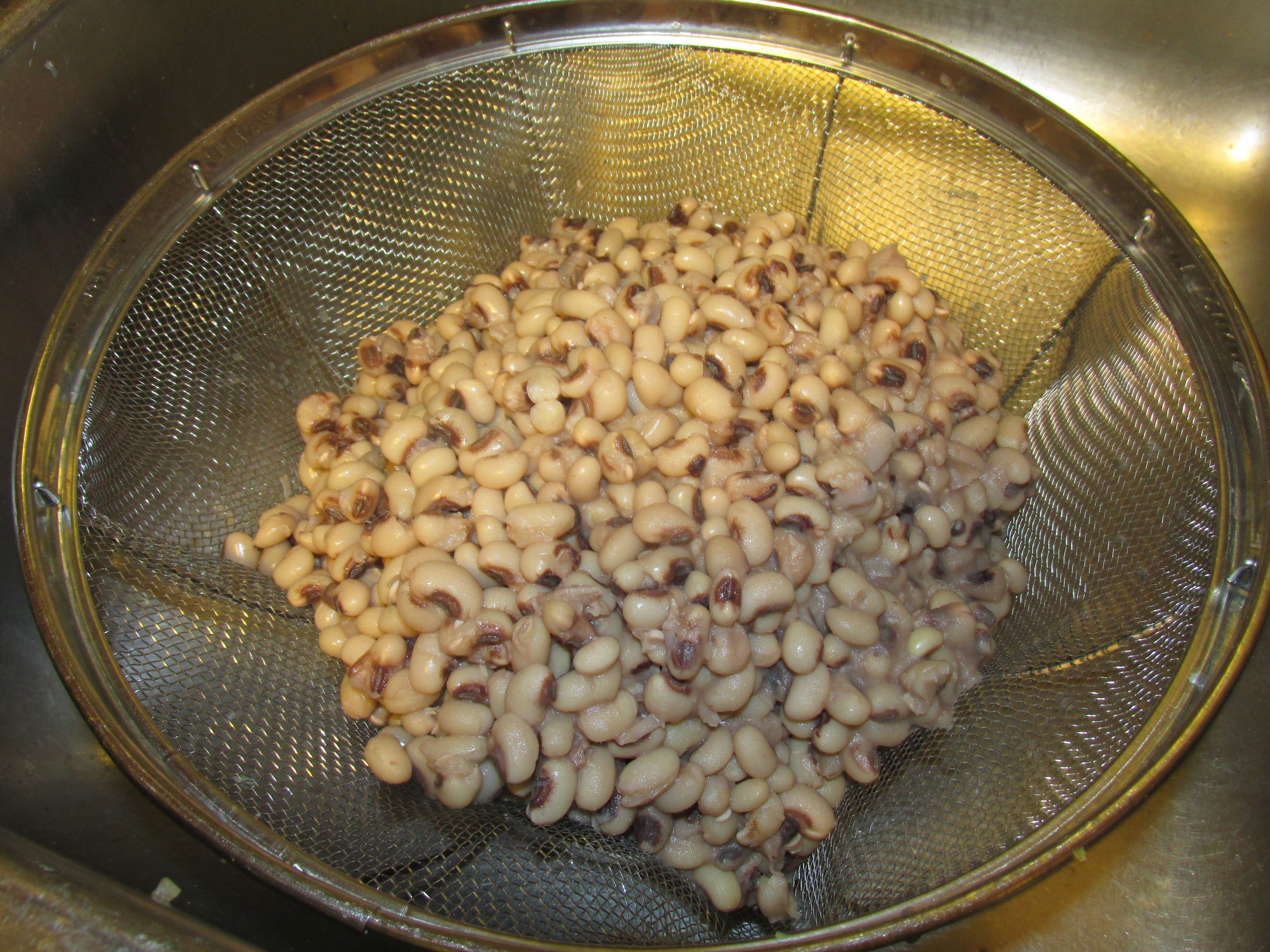 230216 002 blackeyed peas 001.jpg