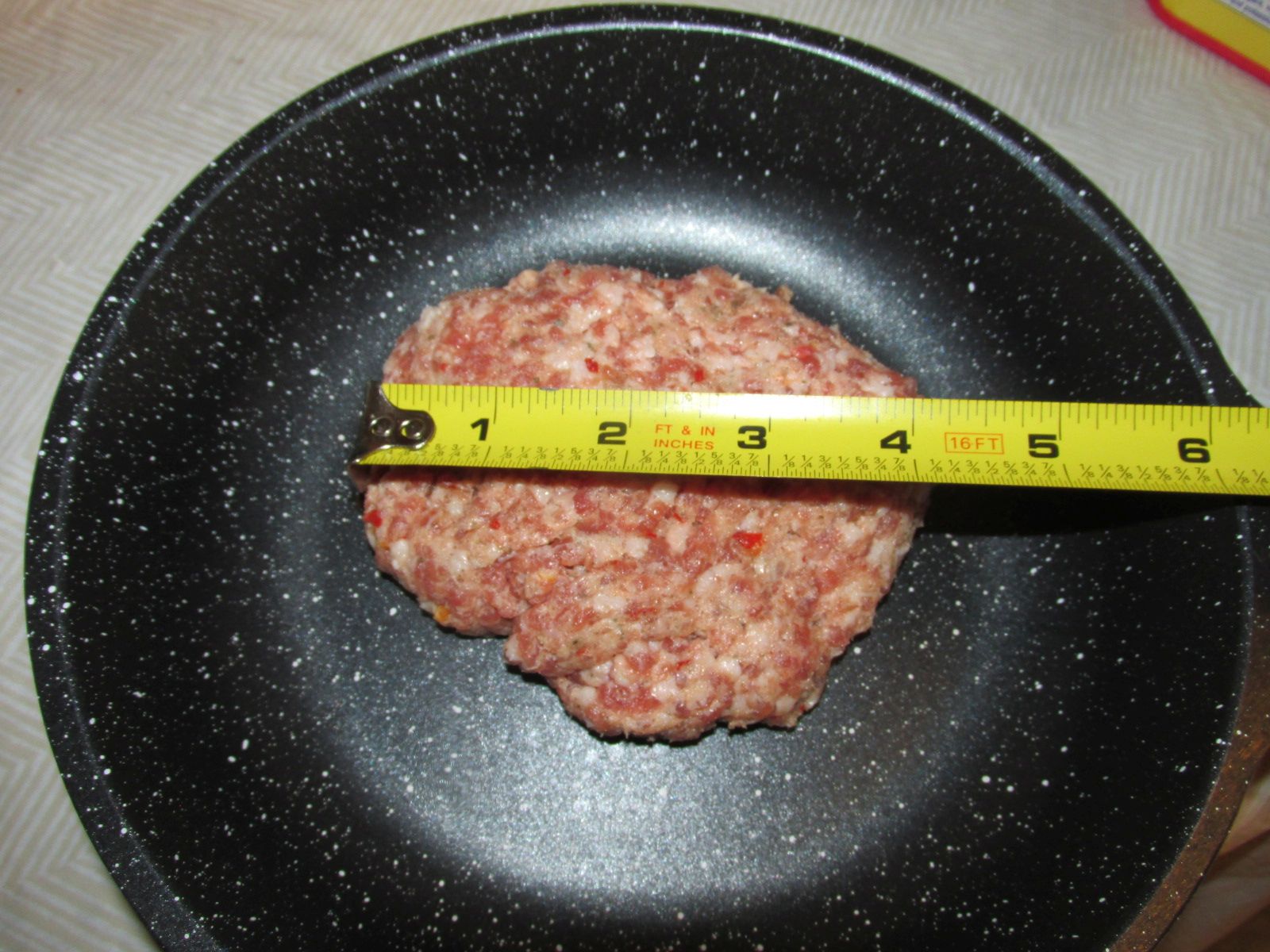 240221 002 uncooked sausage pattty 001a.jpg