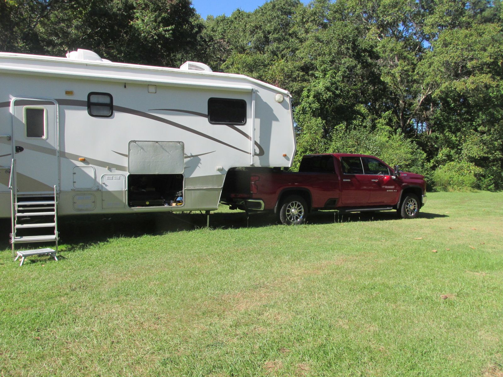 250919 001 truck level 001.jpg