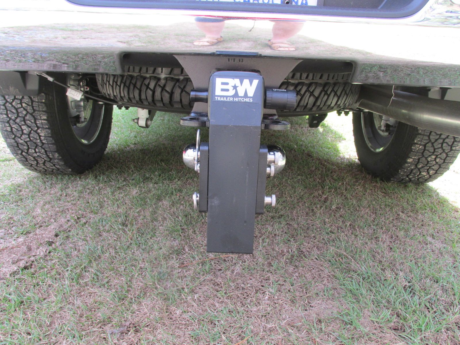 260927 001 B and W trailer hitch 001.jpg