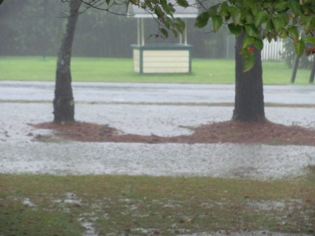 161008 002 Hurricane Matthew  002 eye near Charleston.jpg
