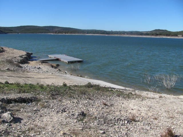 160202 001 Medina Lake 003.jpg
