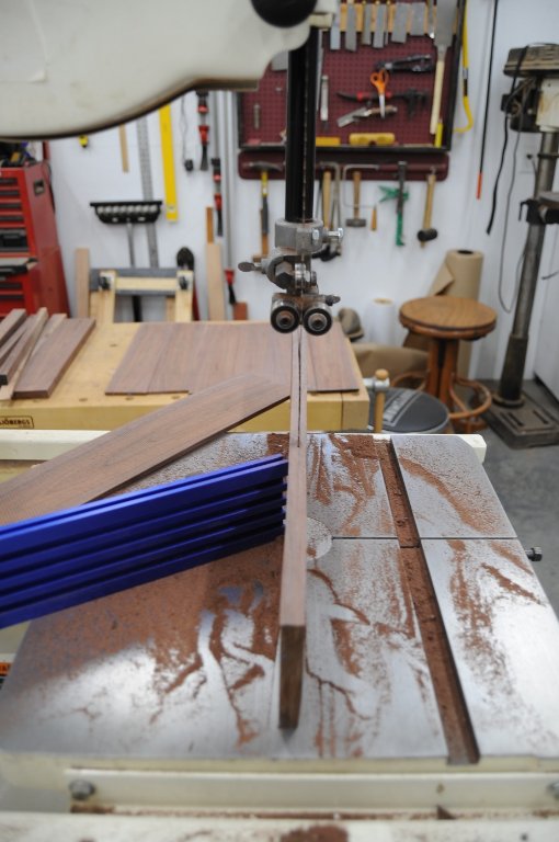 27 bookmatch on band saw.jpg