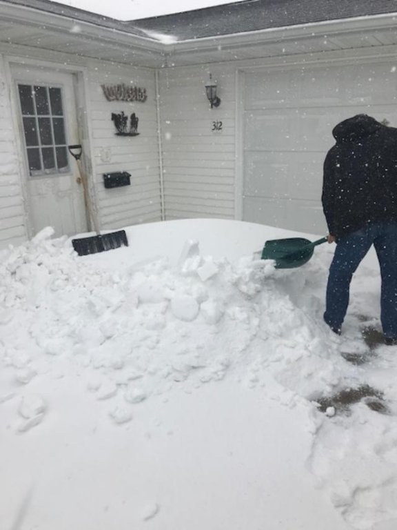 190411 002 April Estelline Snow 001.jpg