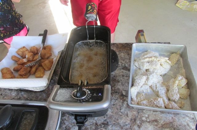 190620 004 fish fry 001.jpg