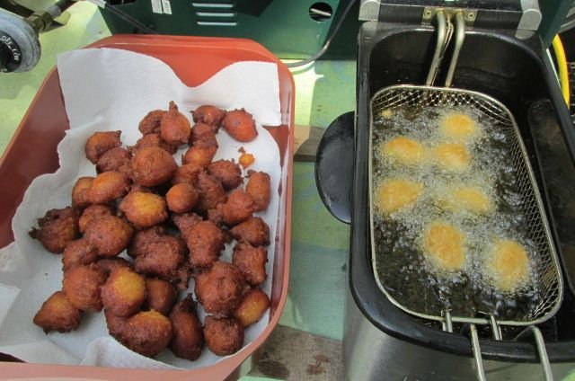 190620 003 hush puppies 001.jpg