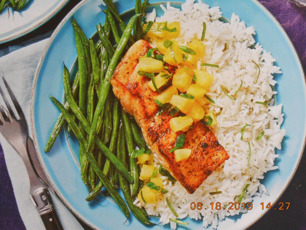 Barramundi and pineapple_3359.JPG
