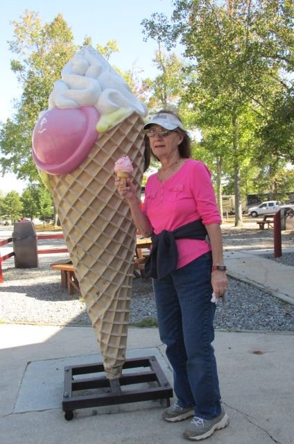 191015 001 ice cream 001.jpg