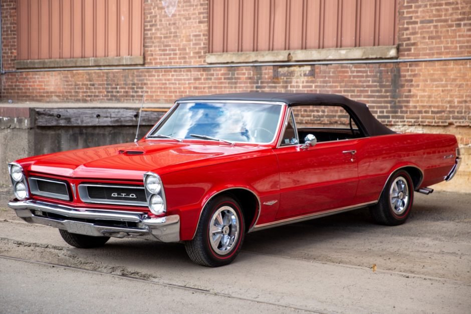 1965_pontiac_gto_1571850501e7bebd2b9a60dec12a67-GTO-56-940x627.jpg