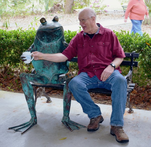 frog2.jpg
