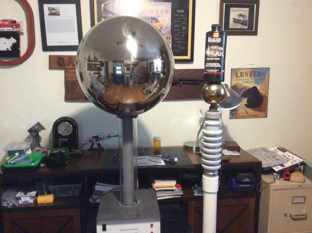 Van Degraff generator.jpg