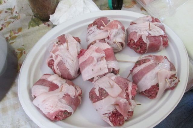 200406 001 meatballs 003.jpg