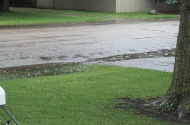 200625 001 late evening storm 003.jpg