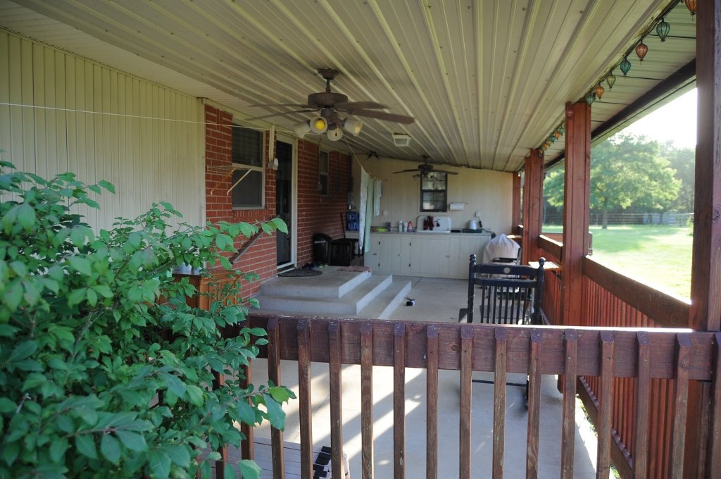 17 back porch.jpg