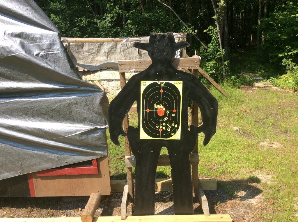 44 special 240 gr. with 5.0 Red Dot center shots with ruger 44 special flattop.jpg