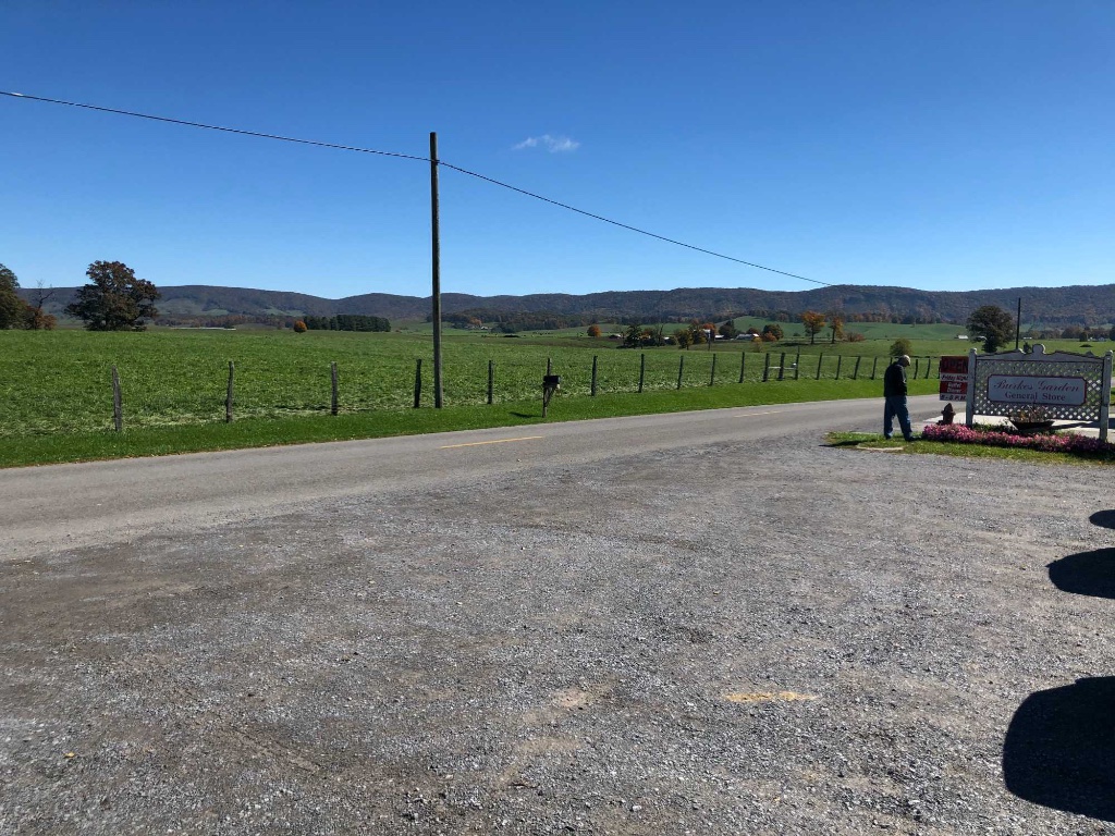 Amish Store View