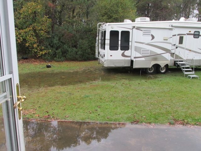 201111 001 heavty rain 001.jpg
