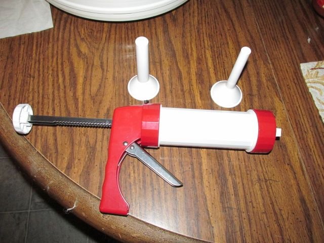 201202 003 Jerky Gun 001.jpg