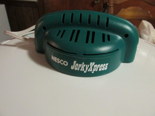 201202 001 Nesco Dehydrator 001.jpg