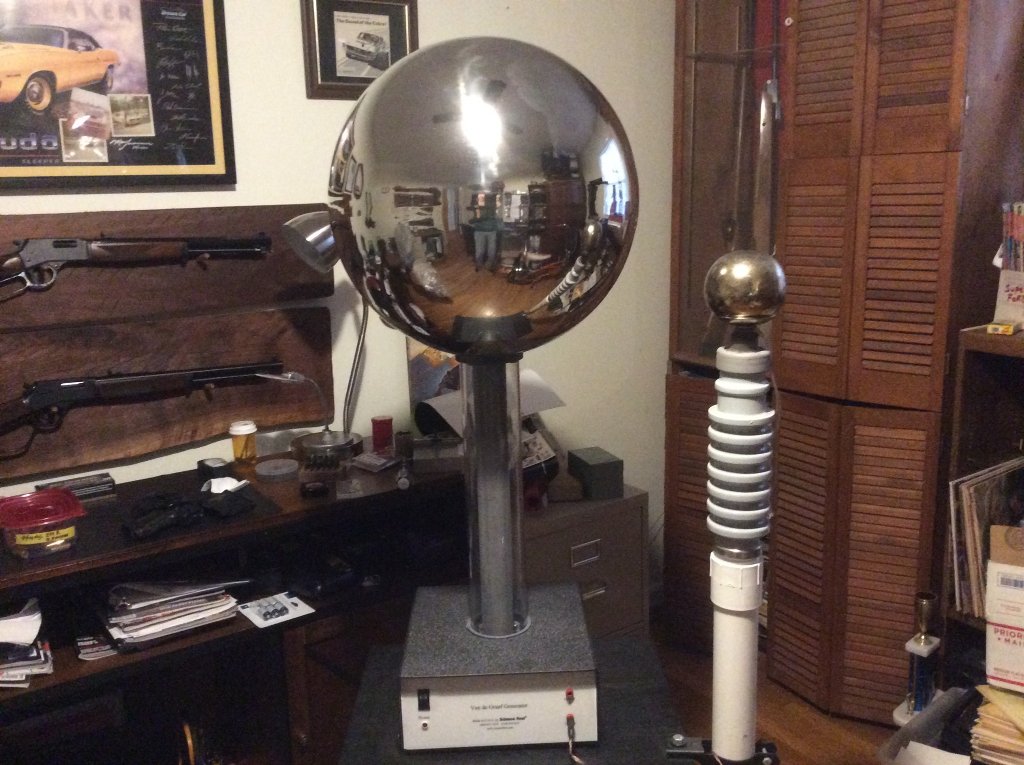 Van DeGraaf generator 17 inch diameter..jpg
