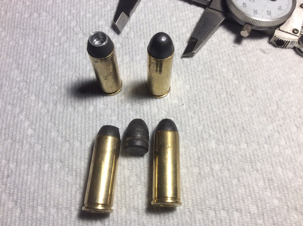 200 gr. 45 colt hollow point close up.jpg