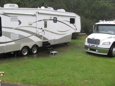 161008 001 Hurricane Matthew  002 eye near Charleston.jpg