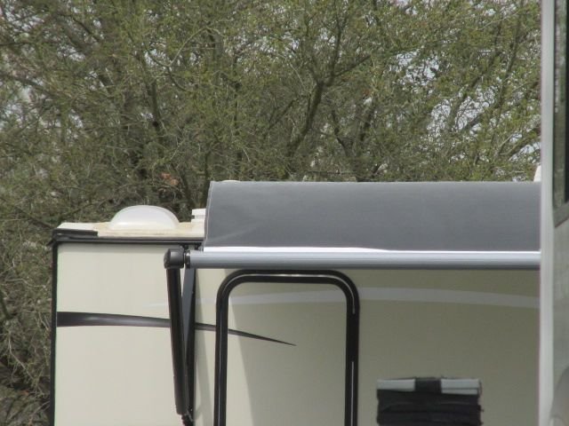 210313 002 awning 002.jpg