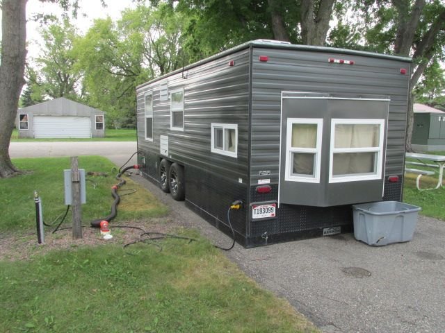 210719 001 new neighbor 003.jpg