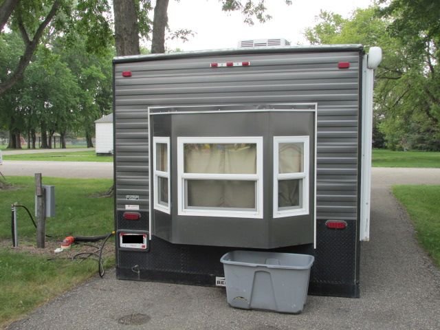 210719 001 new neighbor 002.jpg