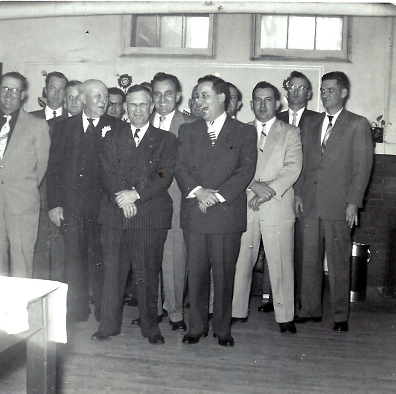 Harry Cooper with sons and sons in law.jpg
