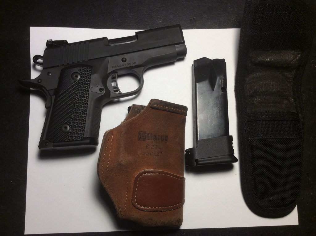 old Galco holster fits BBR 45.jpg