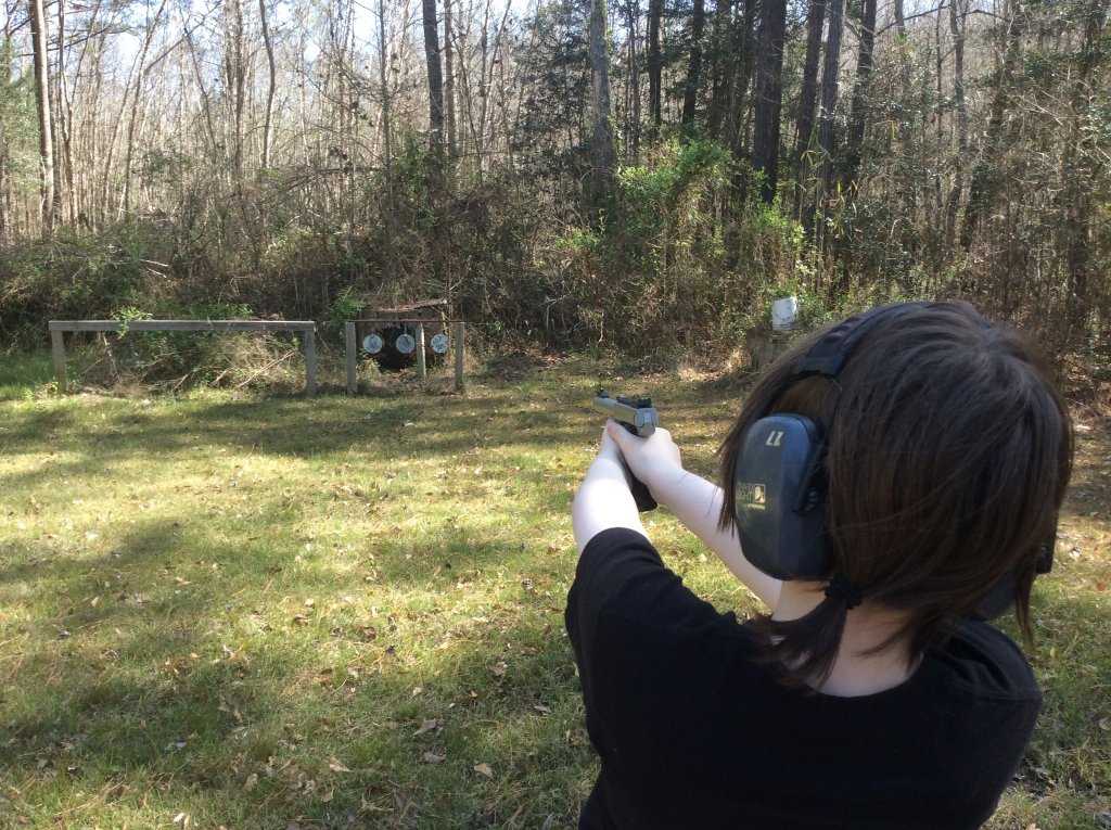 Macie on the plates with SW Victory 22.jpg