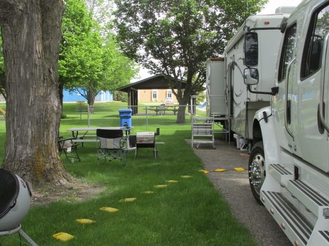 220607 001 out diyr 006a.jpg