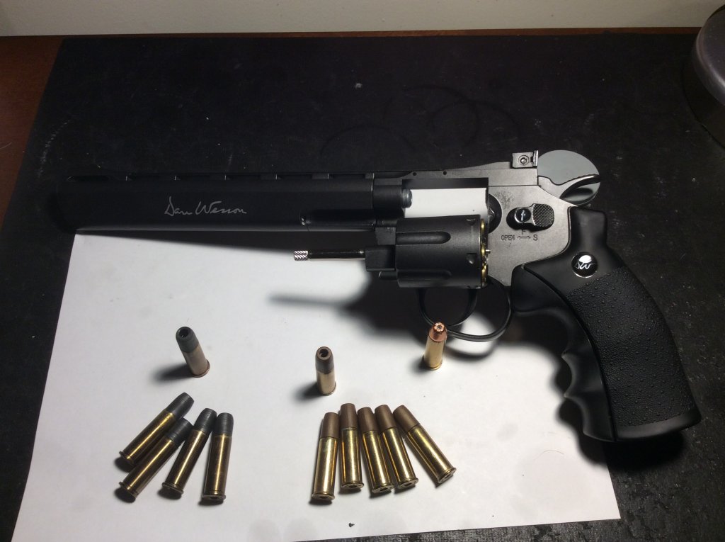 dan wesson 357 co2 revolver.jpg