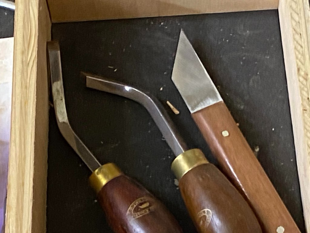 09 angled chisels.jpg