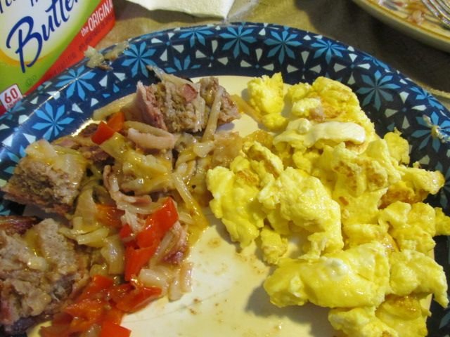 221026 012 with eggs 001.jpg