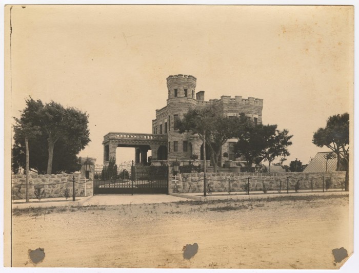 cottonwood castle.jpg