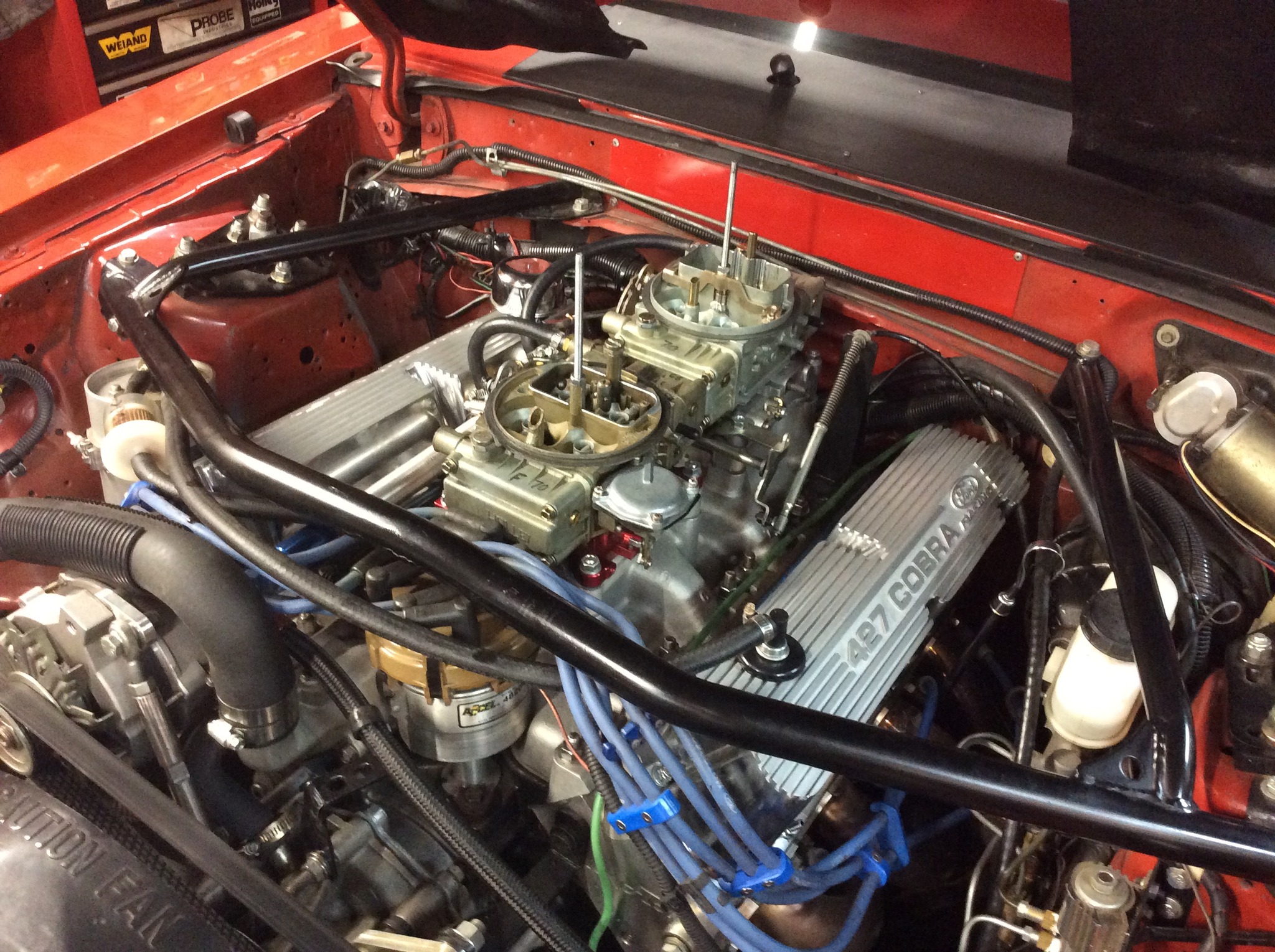 new look with the 427 Ford Cobra valve covers.jpg