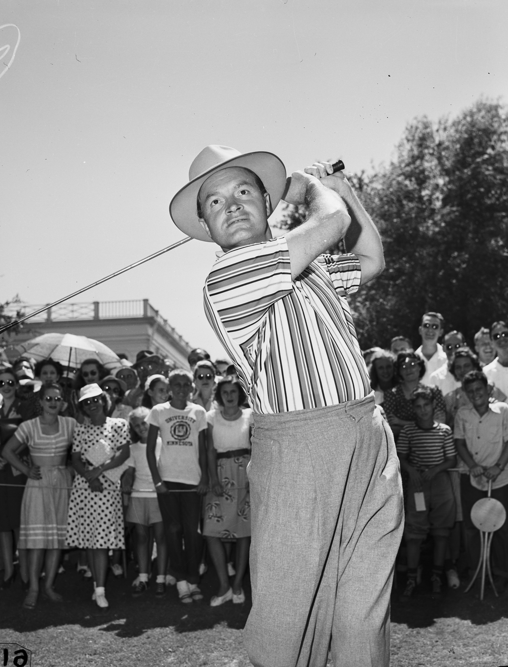 Fort Worth Star-Telegram Collection, University of Texas at Arlington Libraries. Bob Hope. (1946). Retrieved from https://library.uta.edu/digitalgallery/img/20029684