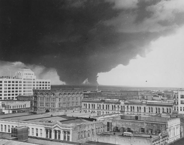Texas City Explosion.jpg