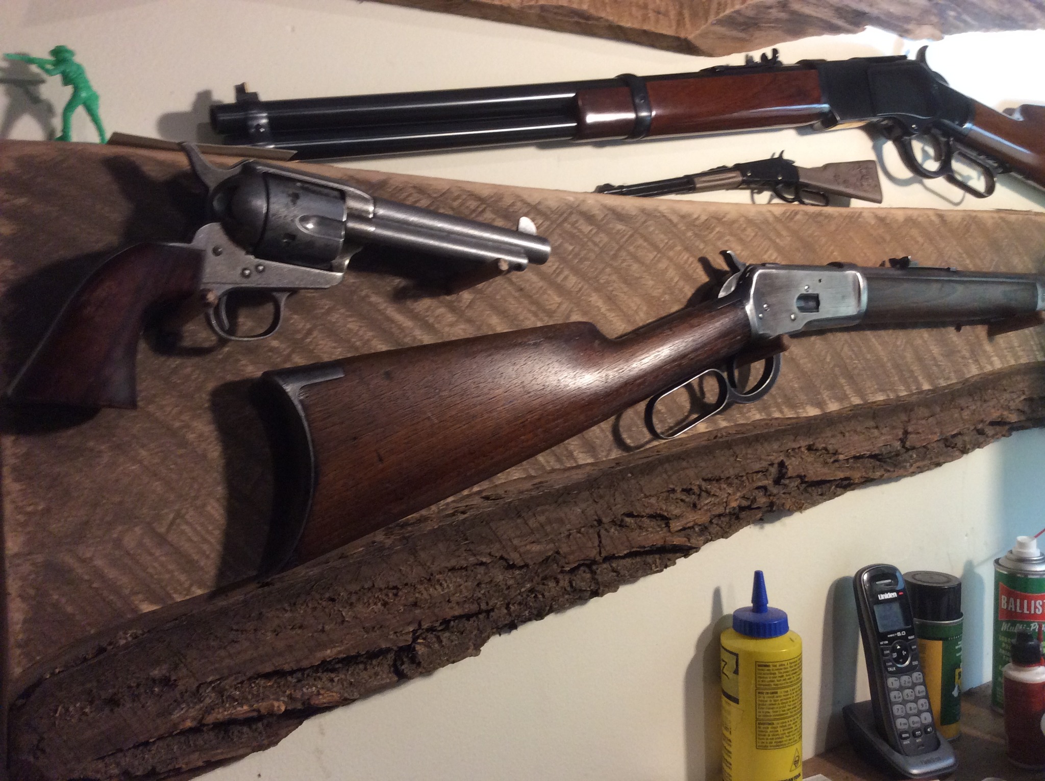 revolver and rifle.jpg