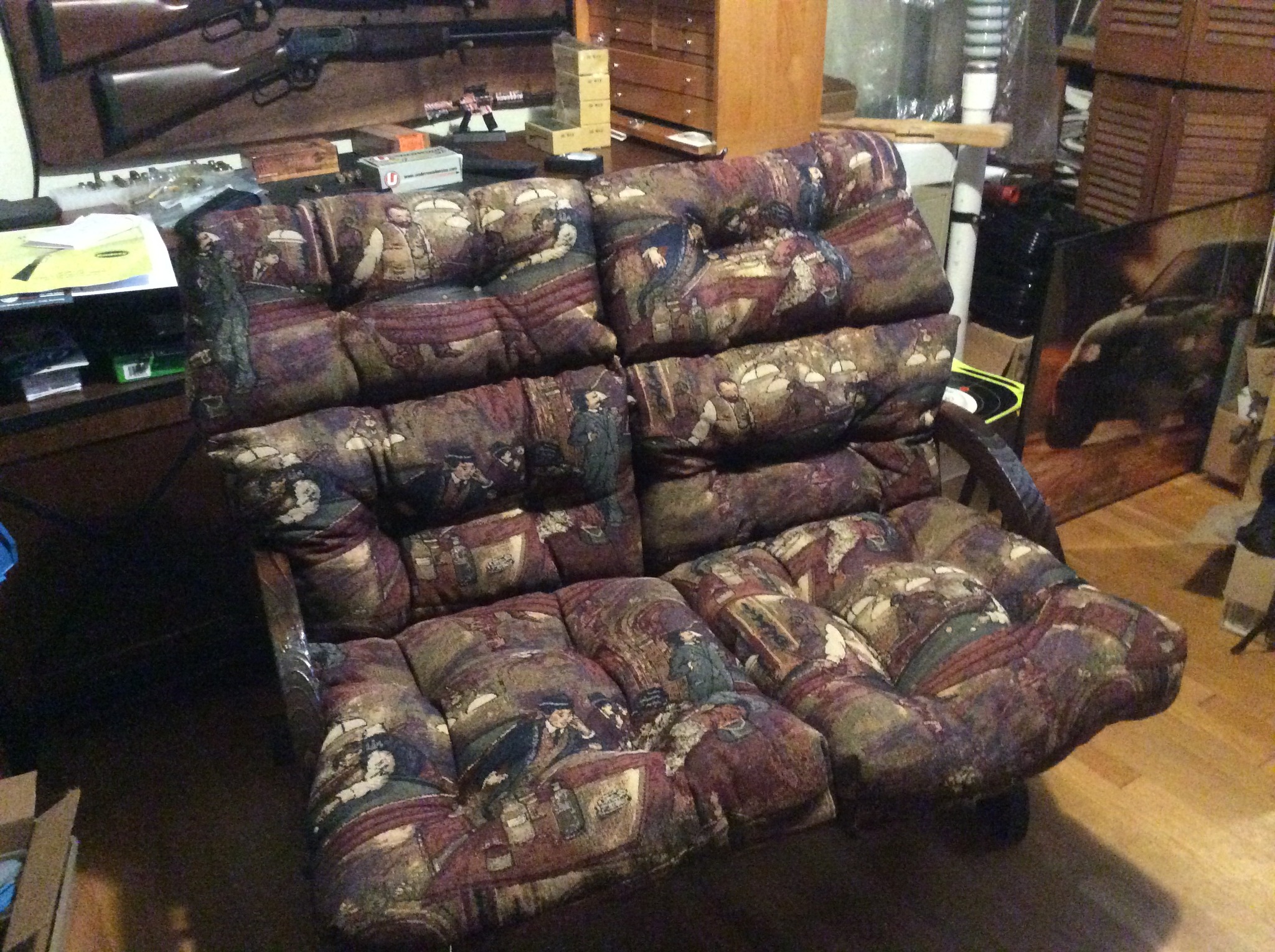add a pair of nice comfy old west cushions for 100 bucks.jpg
