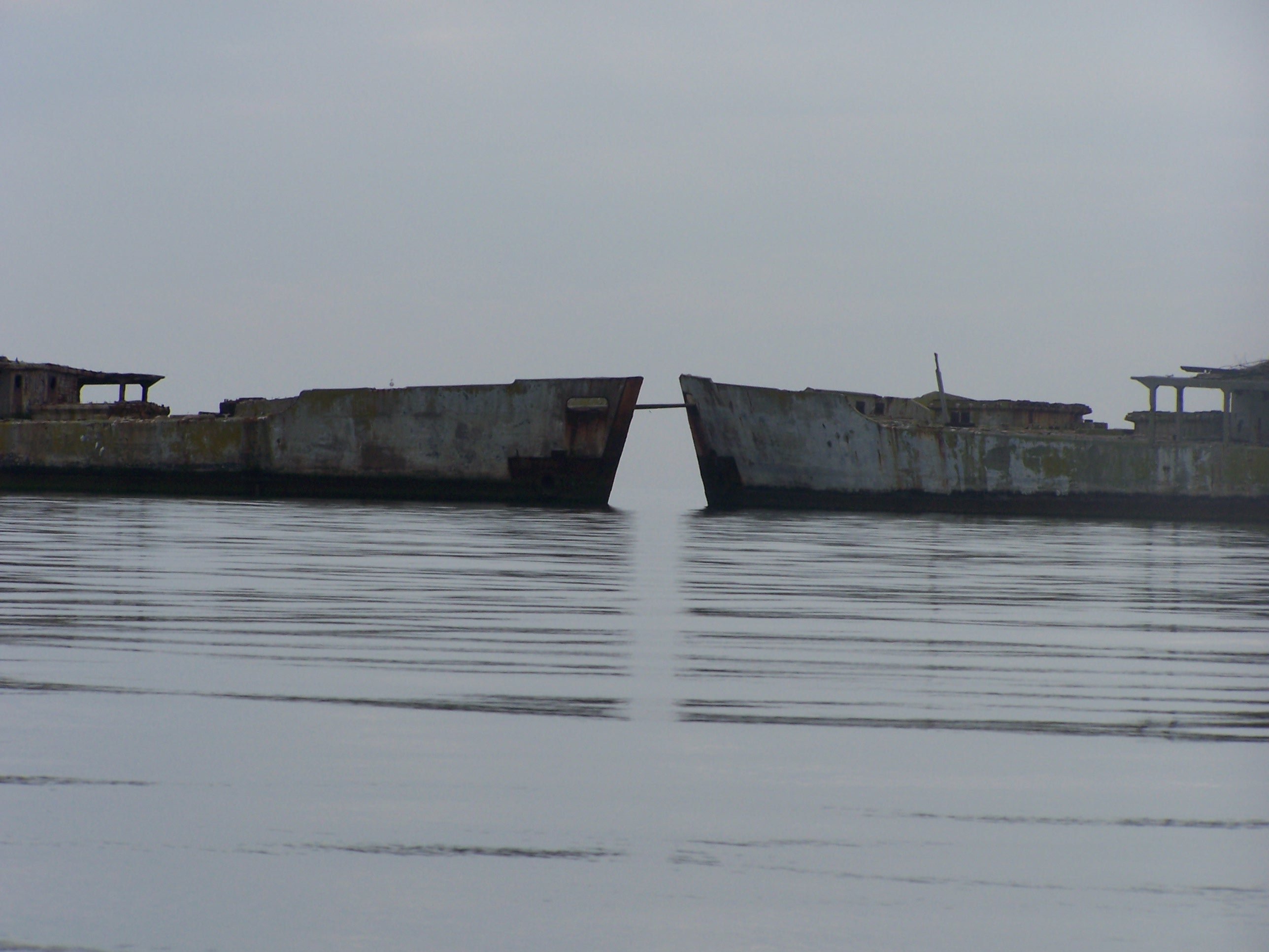 kipto Concrete Ships 5.JPG