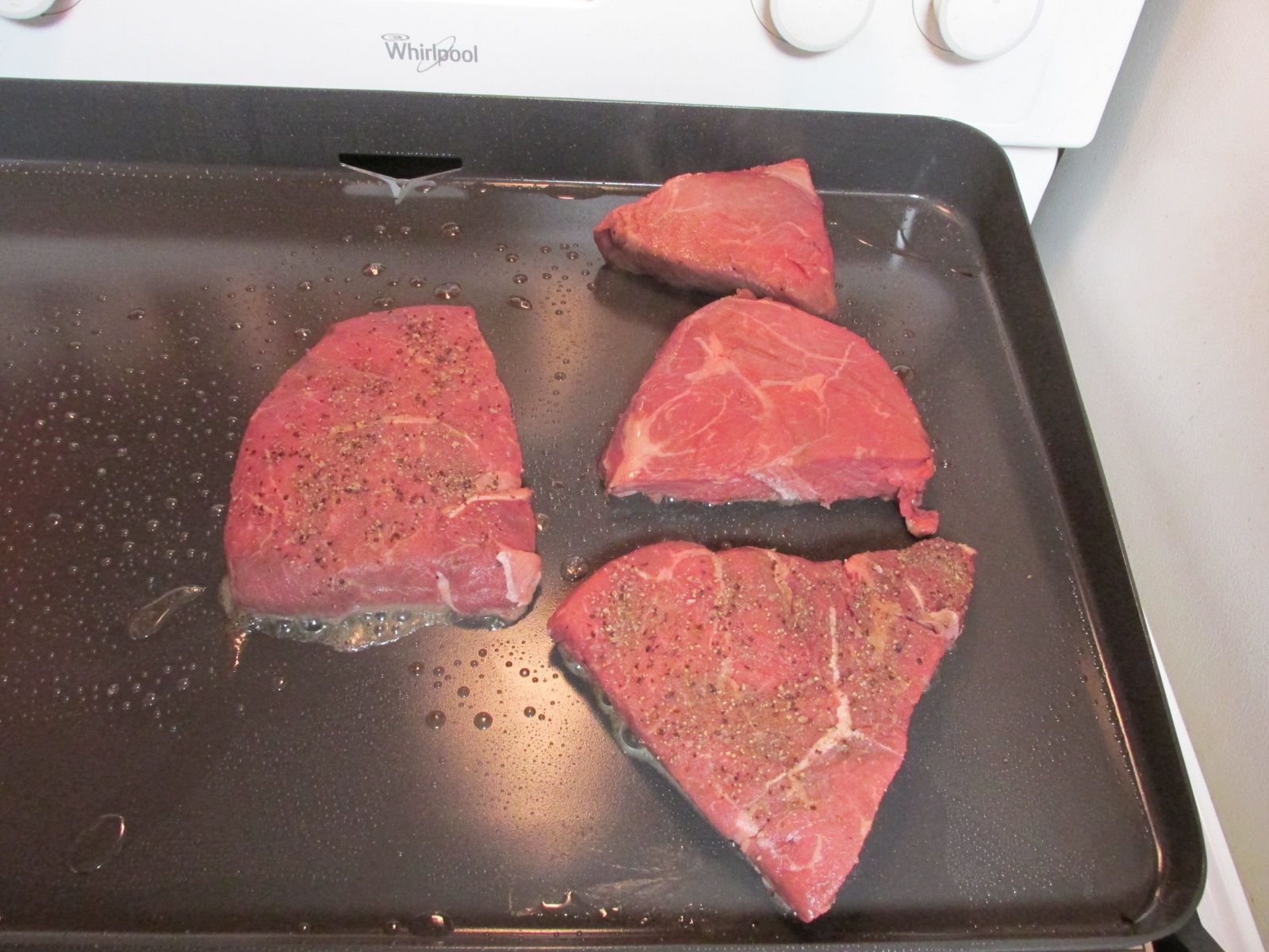 250217 003 seasoned sirloin 002.jpg