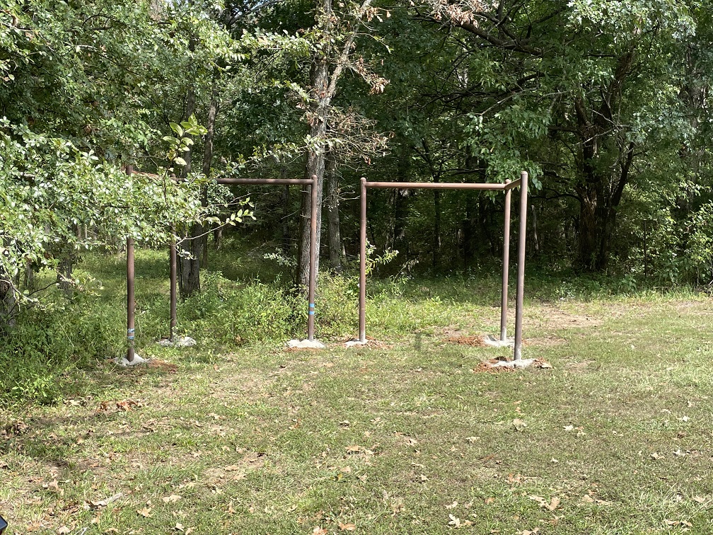 02 fence brackets set.jpg