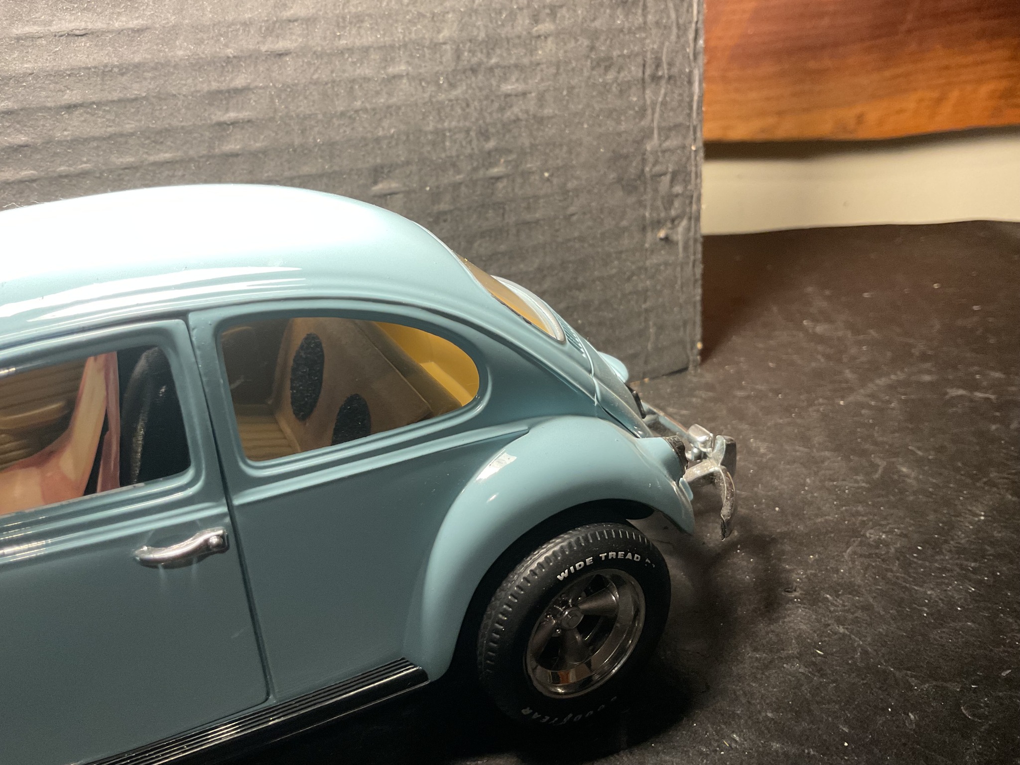 big 12 inch Utah 3 way speakers.jpg