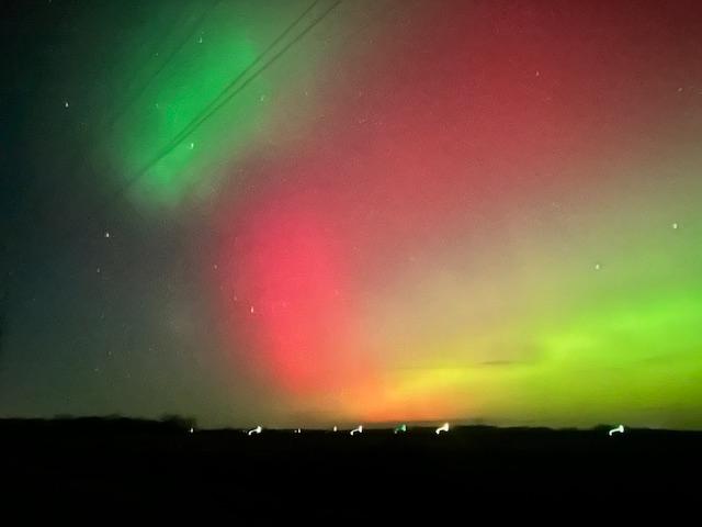 251112 001 northern lights 002.jpg